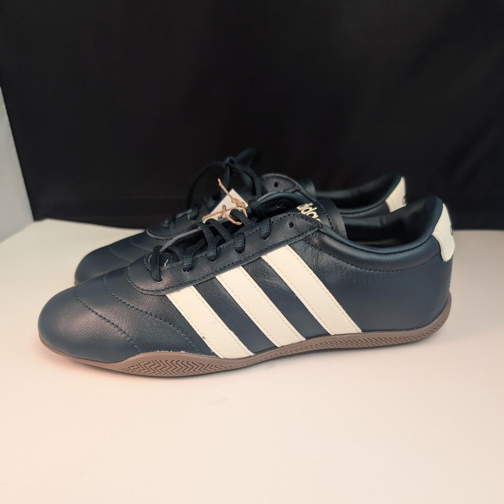 Green Adidas Grand Court LO Aurora Ivy/Off White Low Top Lace-Up Sneakers